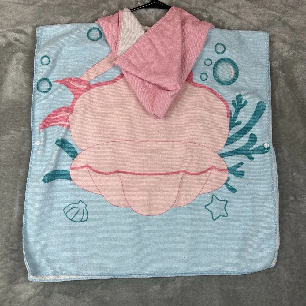 Kids Mermaid Hooded Beach Towel Pool Bath Towel Soft Absorbent Poncho
